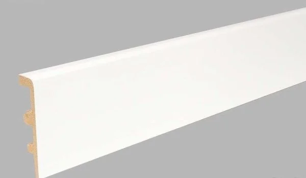 Плинтус полиуретановый Arbiton INTEGRA 01 Белый 2,4 м в Нижнем Тагиле