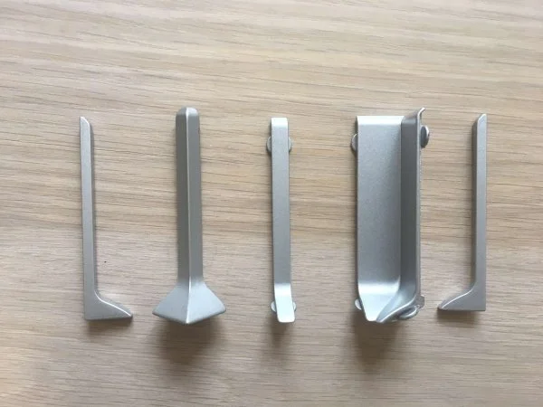 Соединитель для плинтуса ЭлитПроф Плоский 100 (Алюм) в Нижнем Тагиле