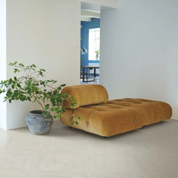 Ламинат Pergo Chevron 12 Pro Дуб Морозный Патинированный L1254-04157 в Нижнем Тагиле