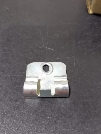 Клипсы к плинтусу MDF Bonkeel (50шт) в Нижнем Тагиле