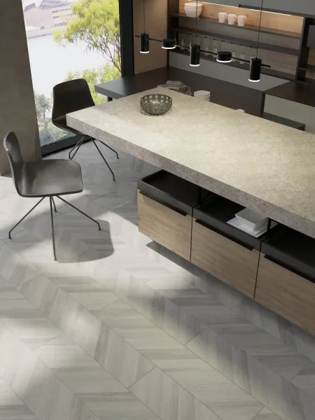 Ламинат Egger PRO 8/33 4V Large Дуб Кестинкорт Пепел левая EPL243F4CL в Нижнем Тагиле