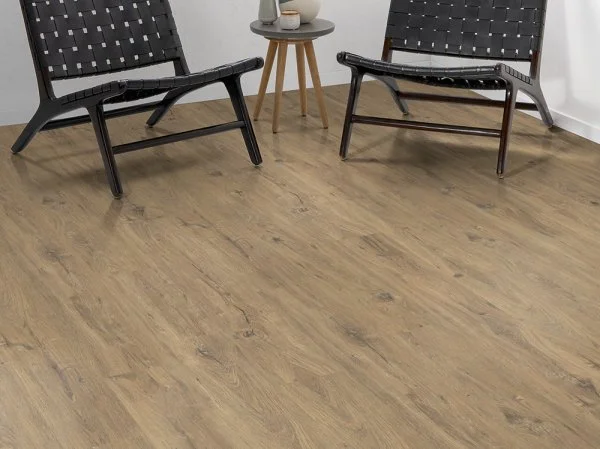 Ламинат Egger PRO 8/33 Дуб Ла-Манча EPL018 в Нижнем Тагиле