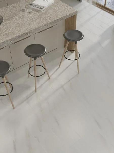 Ламинат Egger PRO 8/33 4V Large Aqua+ Мрамор Леванто белый EPL245 в Нижнем Тагиле