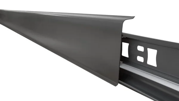 Плинтус пластиковый Arbiton INDO70 220 Чёрный матовый 2.5 м в Нижнем Тагиле