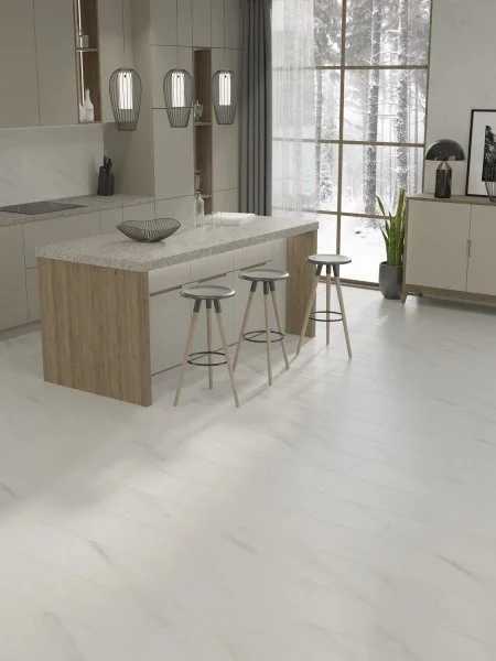 Ламинат Egger PRO 8/33 4V Large Aqua+ Мрамор Леванто белый EPL245 в Нижнем Тагиле