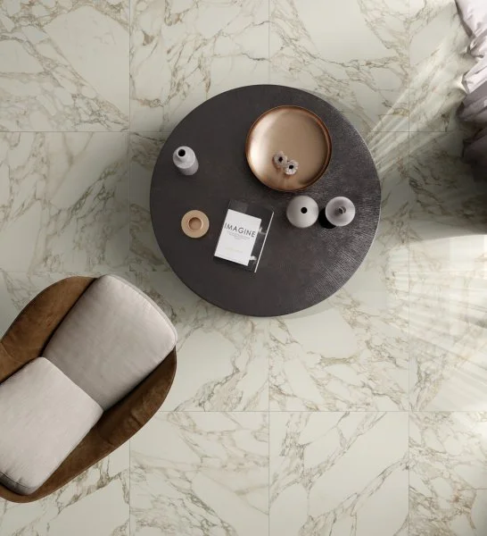 Керамогранит Italon Шарм Делюкс Арабескато Уайт 80х80 (Люкс и реттифицированная) в Нижнем Тагиле